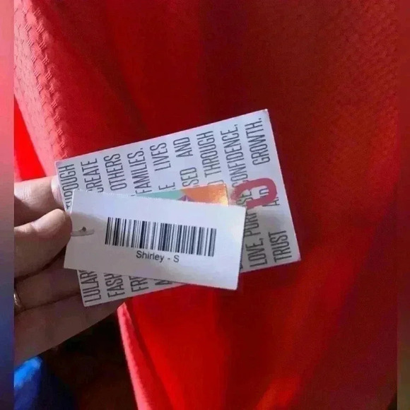 Lularoe Small Neon coral Shirley Kimono. NWT . Textured retro vibe!Great coverup - Picture 6 of 6